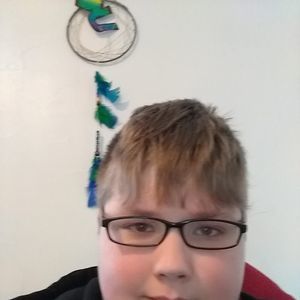 Meet your Posher, Logan